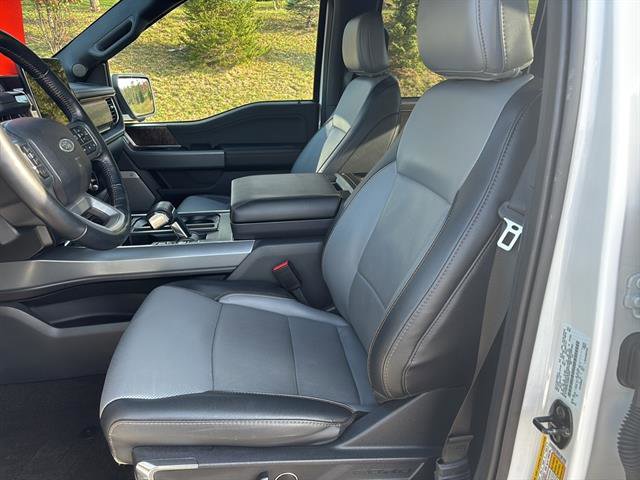 Certified 2022 Ford F150 Lightning Lariat image 11