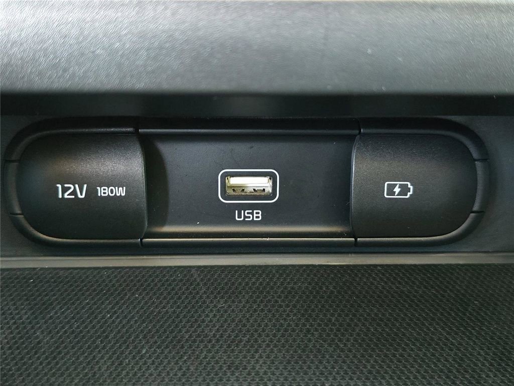 Used 2021 Kia Soul EX image 21