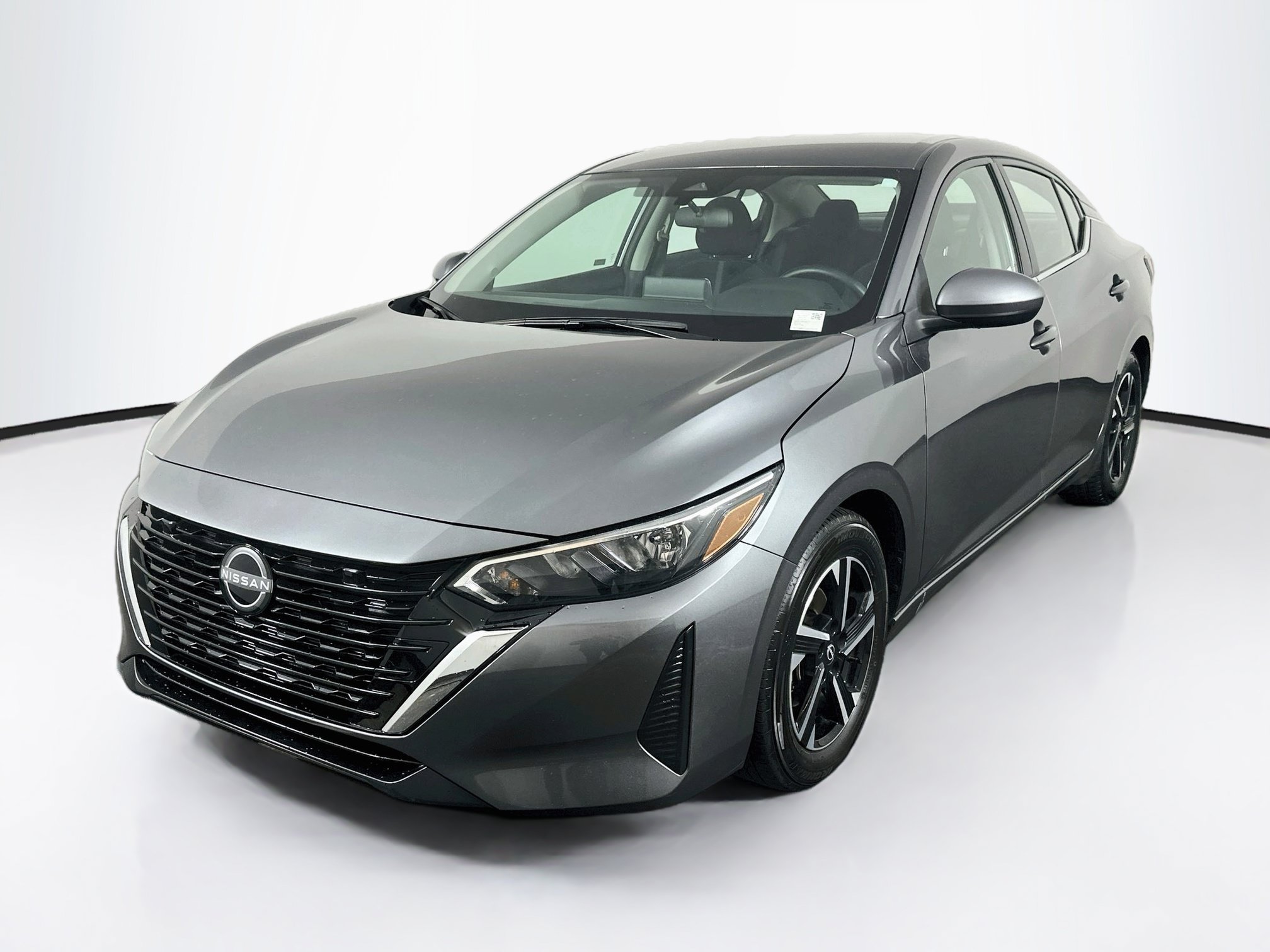 Used 2025 Nissan Sentra SV FWD image 3