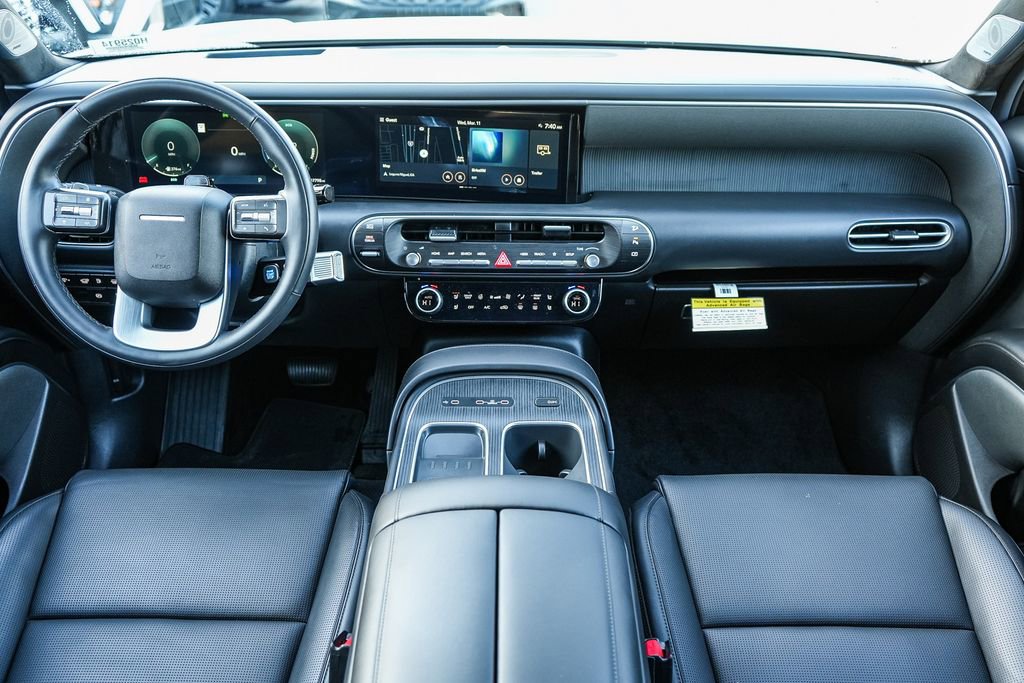 Used 2026 Hyundai Palisade Calligraphy image 12