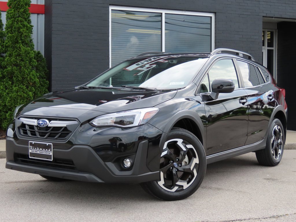 Used 2023 Subaru Crosstrek 2.5i Limited w/ Moonroof Package image 18