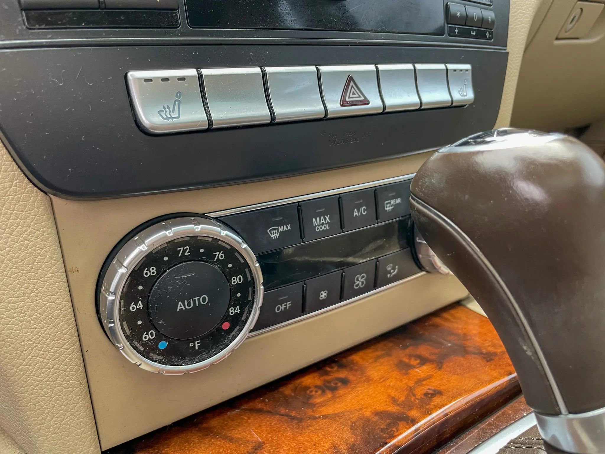 Used 2012 Mercedes-Benz C 300 4MATIC Sedan image 32