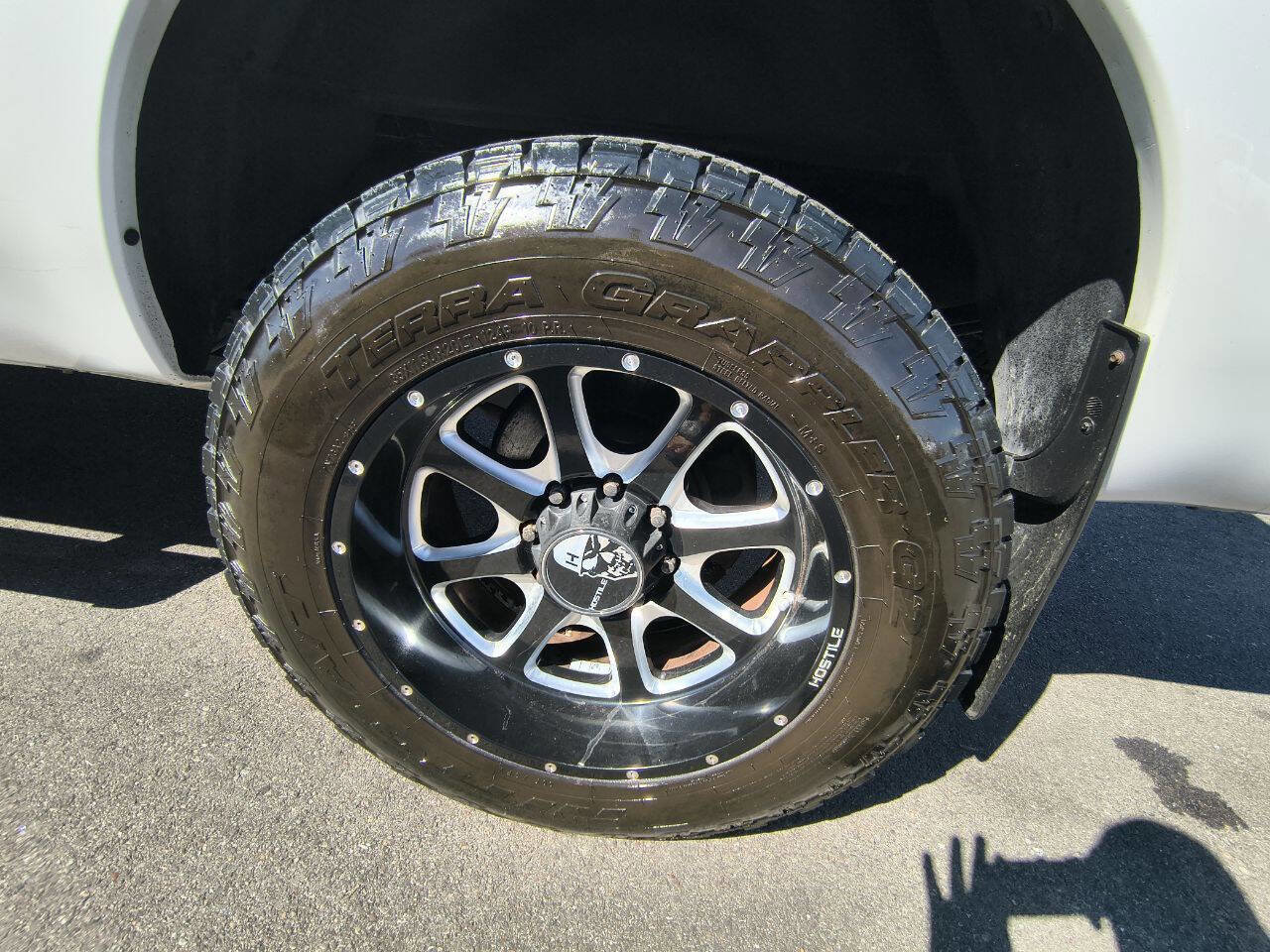 Used 2016 Ford F250 Platinum w/ FX4 Off-Road Package image 11