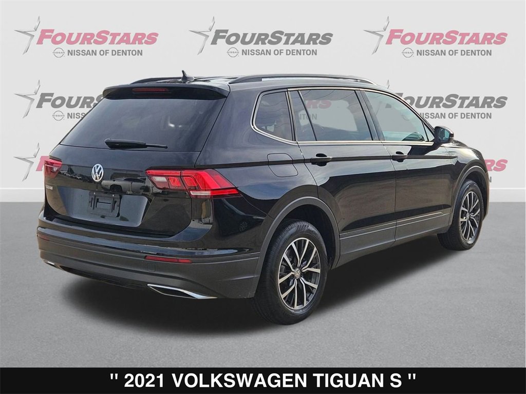 Used 2021 Volkswagen Tiguan S image 4