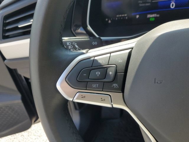 Certified 2023 Volkswagen Jetta S FWD image 31