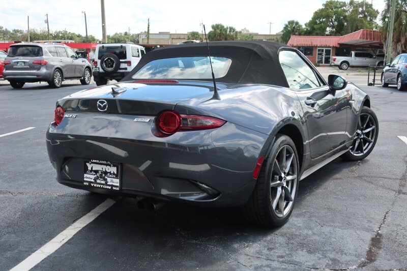 Used 2016 MAZDA MX-5 Miata Grand Touring RWD image 6