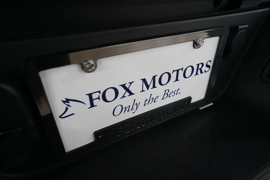 Used 2022 Ford F350 Platinum w/ FX4 Off-Road Package AWD/4WD image 37