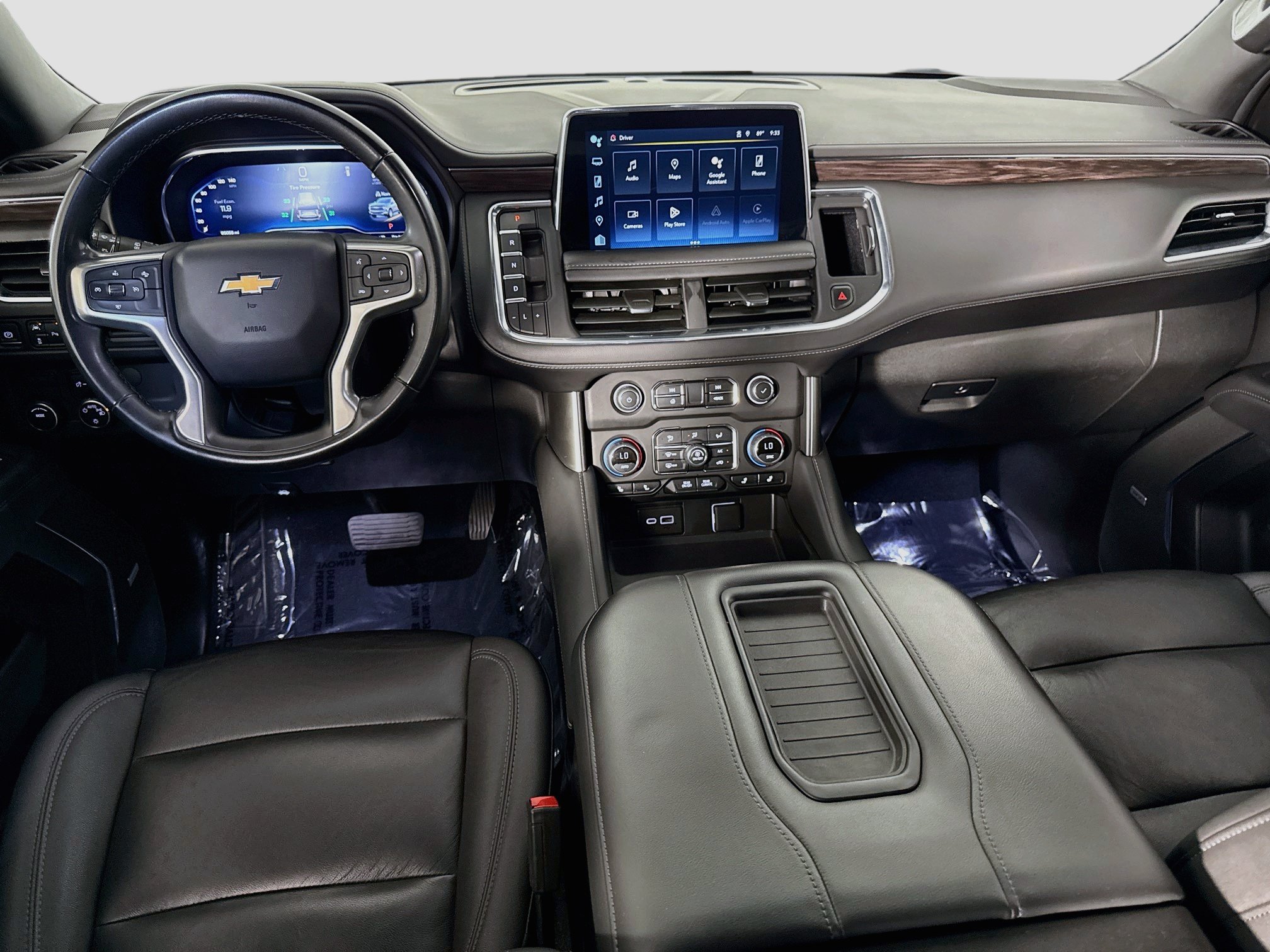 Used 2024 Chevrolet Suburban LT RWD image 25