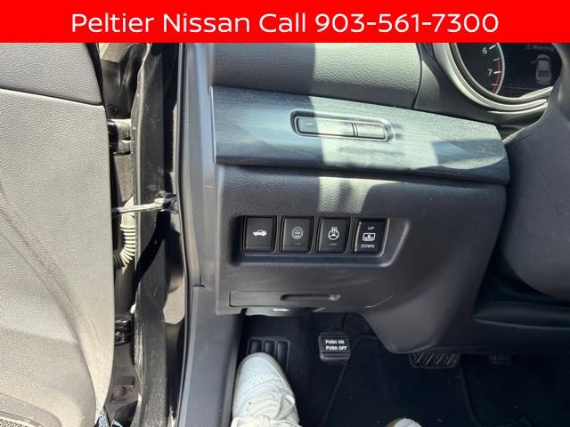 Certified 2023 Nissan Maxima Platinum w/ Sport Mat Group FWD image 12