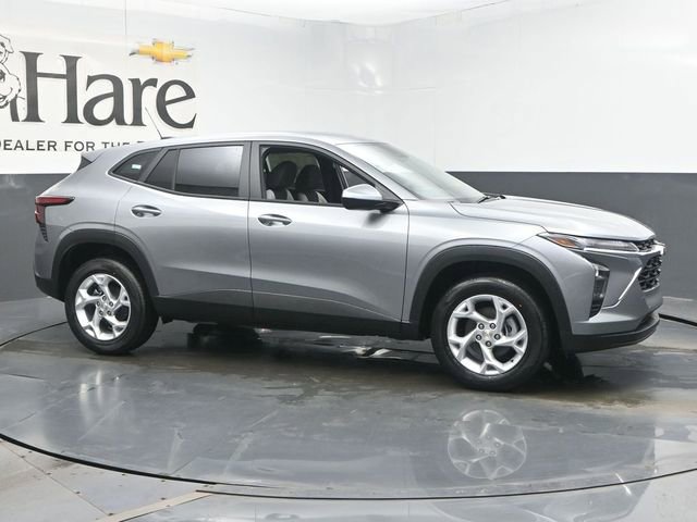 New 2026 Chevrolet Trax LS image 27