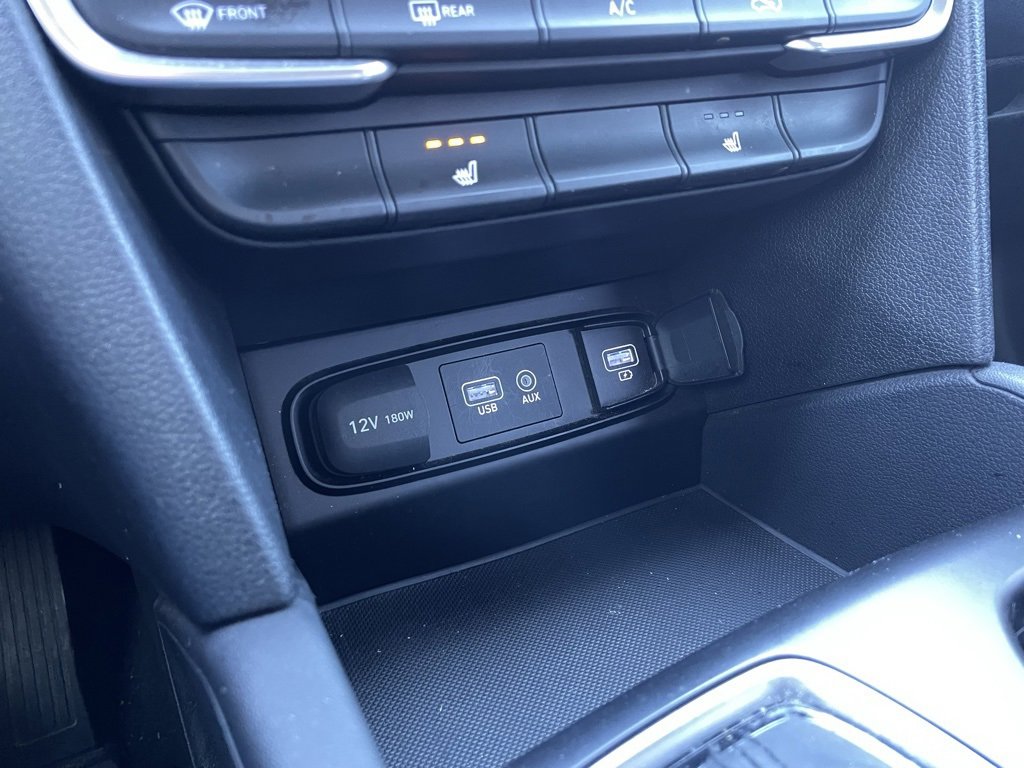 Used 2020 Hyundai Santa Fe SEL image 19