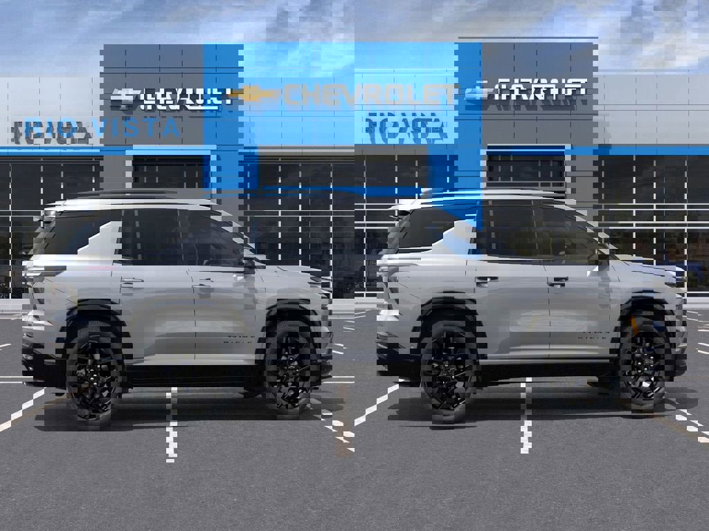 New 2026 Chevrolet Traverse RS image 3