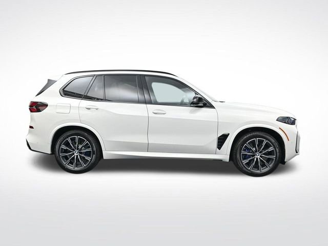 New 2026 BMW X5 M60i w/ Executive Package image 3