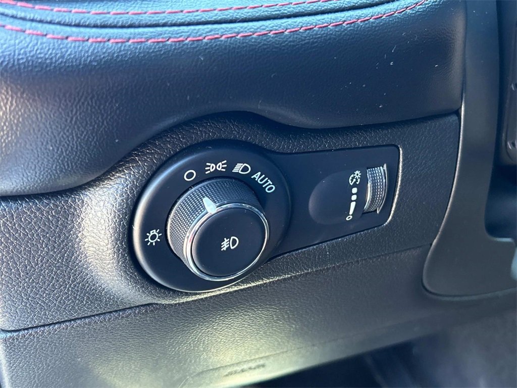 Used 2023 Dodge Durango R/T image 24