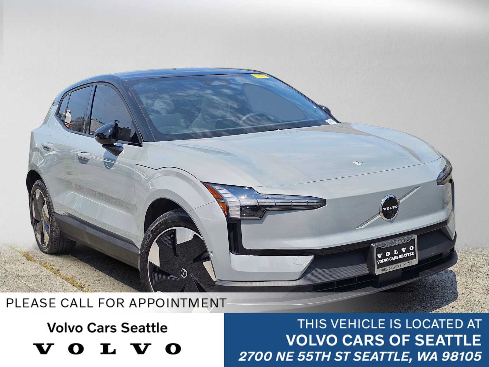 Certified 2025 Volvo EX30 Ultra AWD/4WD image 1