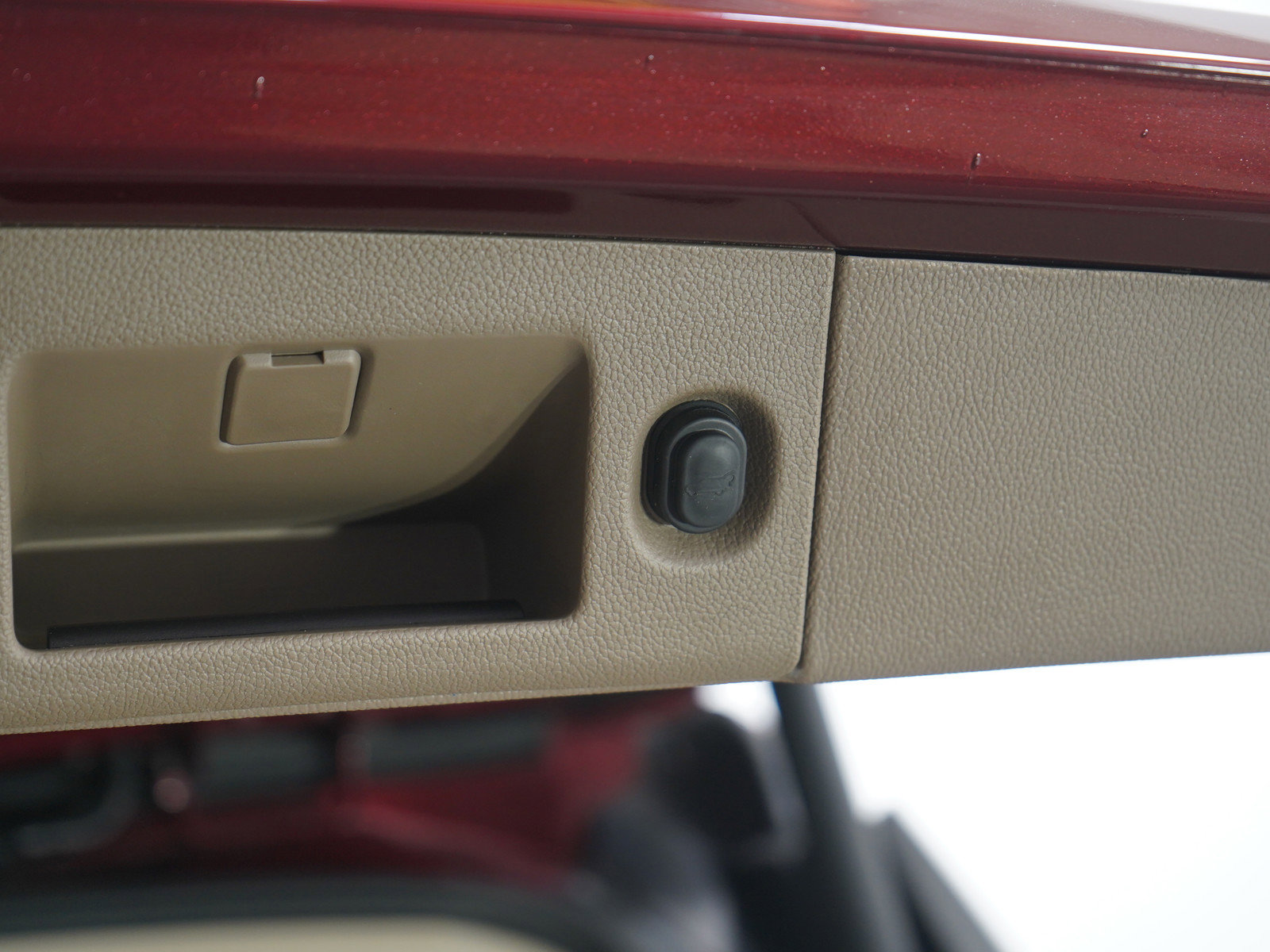 Used 2020 GMC Yukon SLT w/ Open Road Package image 11