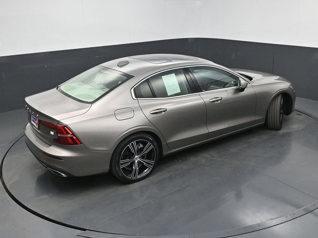 Used 2021 Volvo S60 T8 Inscription w/ Climate Package image 35