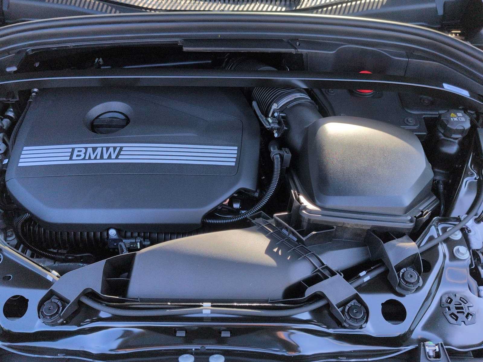 New 2026 BMW X1 xDrive28i AWD/4WD image 15