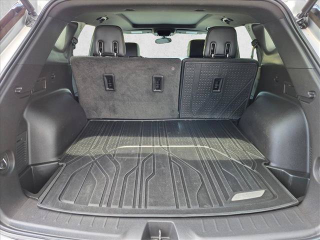 Used 2020 Chevrolet Blazer RS w/ LPO, Floor Liner Package AWD/4WD image 6