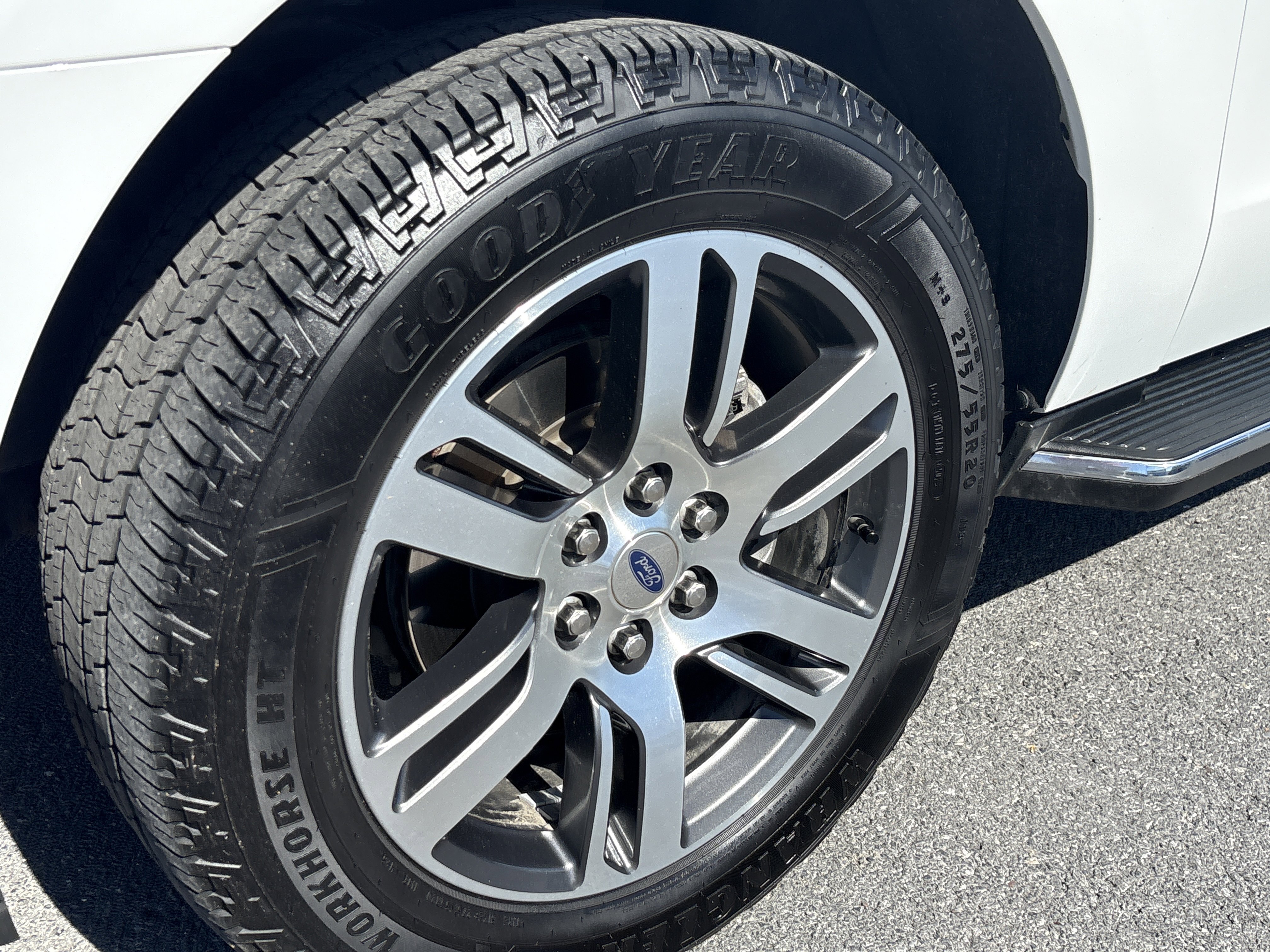 Certified 2022 Ford Expedition Limited AWD/4WD image 16