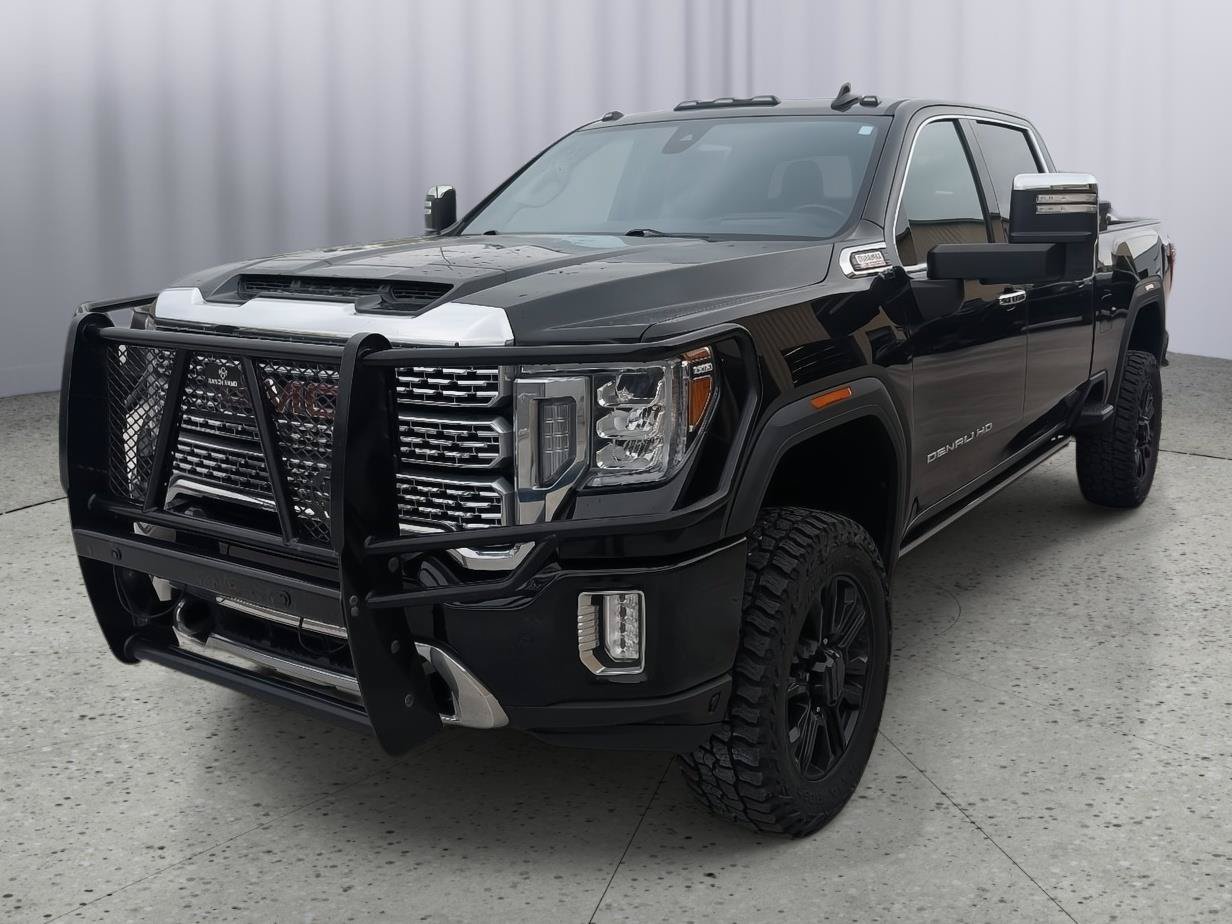 Used 2023 GMC Sierra 2500 Denali w/ Denali Black Diamond Edition AWD/4WD image 8