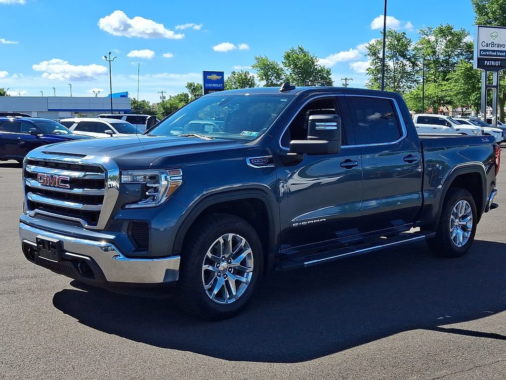 Used 2020 GMC Sierra 1500 SLE w/ SLE Value Package AWD/4WD image 3