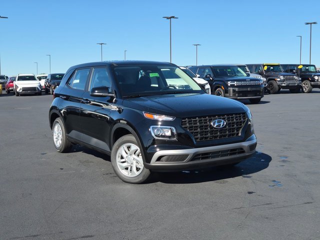 New 2026 Hyundai Venue SE image 1