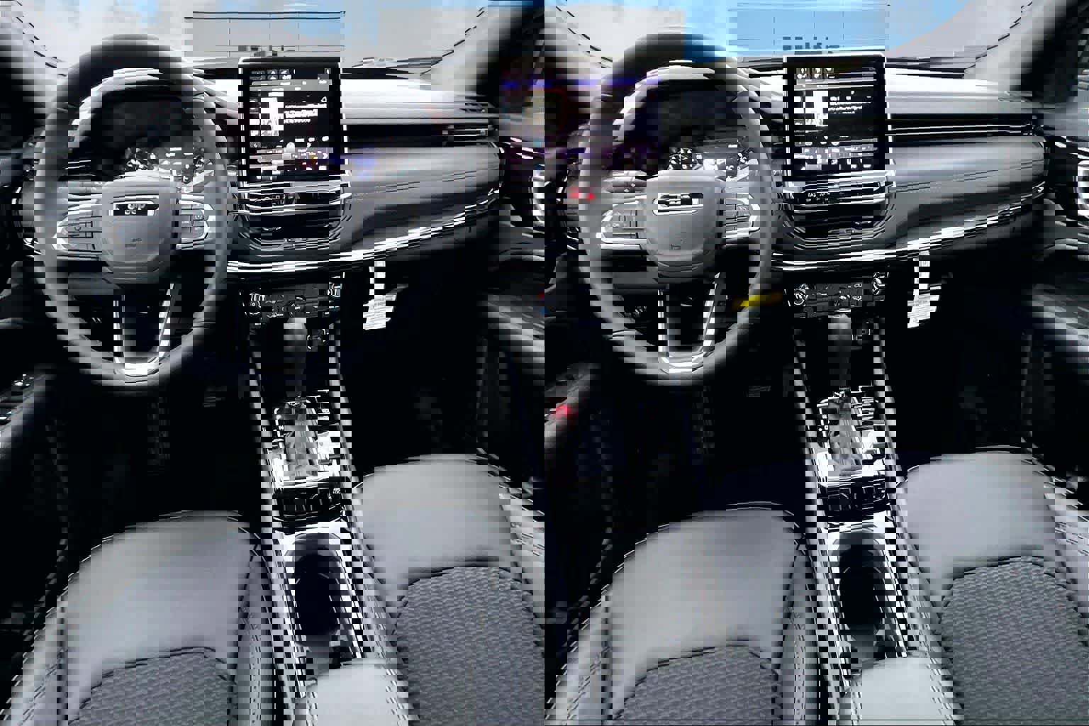 New 2026 Jeep Compass Latitude AWD/4WD image 10