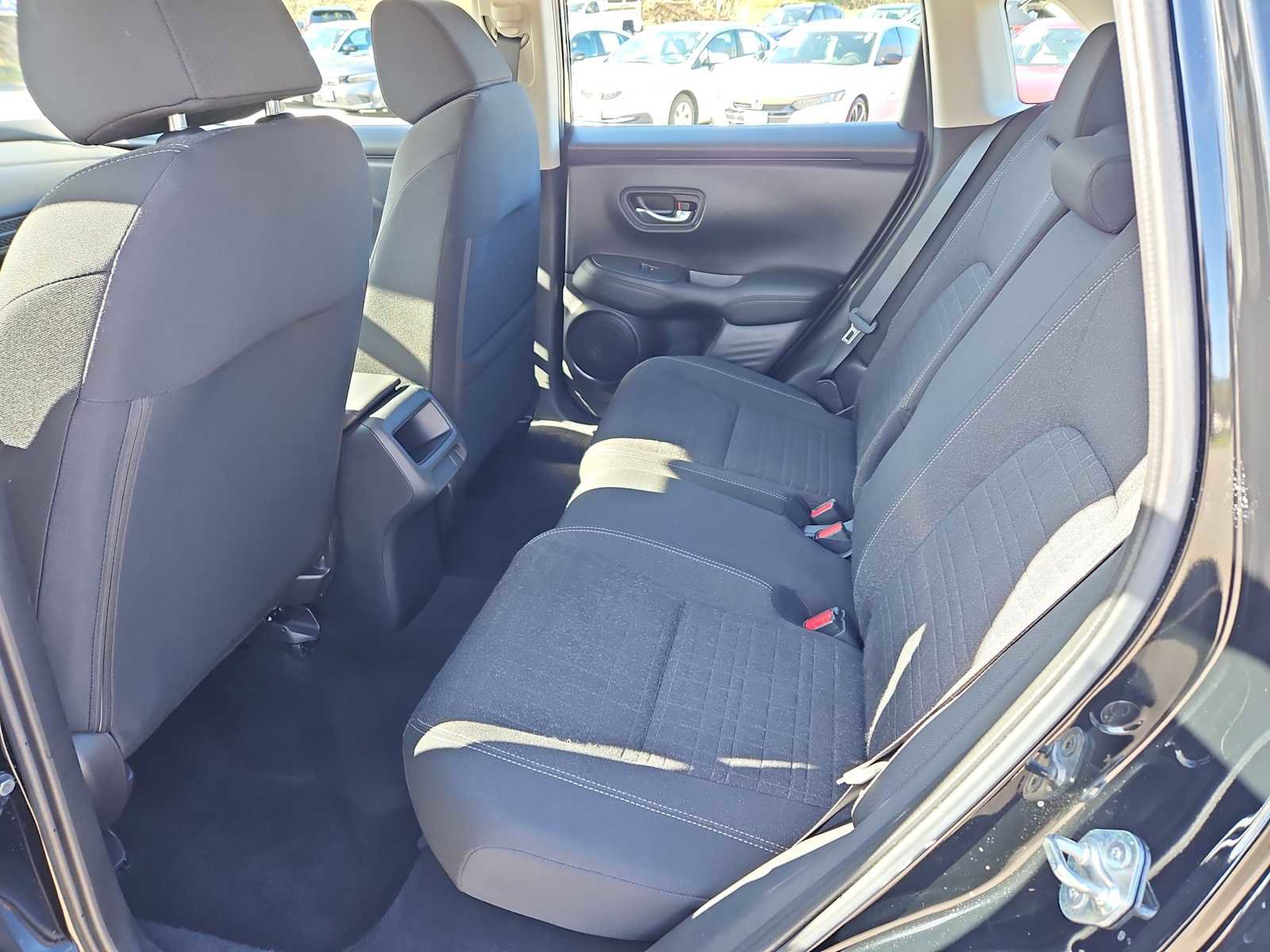 Used 2023 Honda HR-V LX image 25