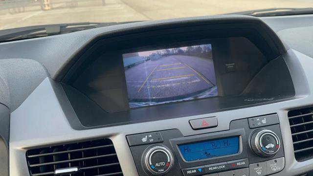 Used 2013 Honda Odyssey Touring Elite image 27