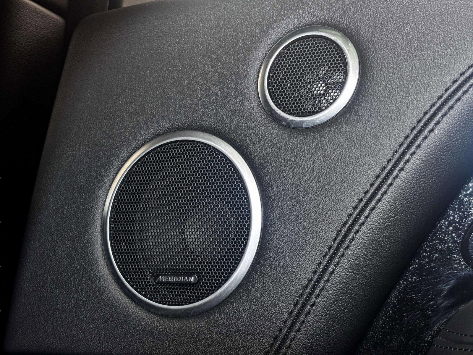 Used 2022 Land Rover Range Rover P525 Westminster Edition image 40