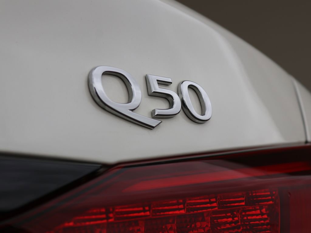 Certified 2024 INFINITI Q50 Sensory image 29