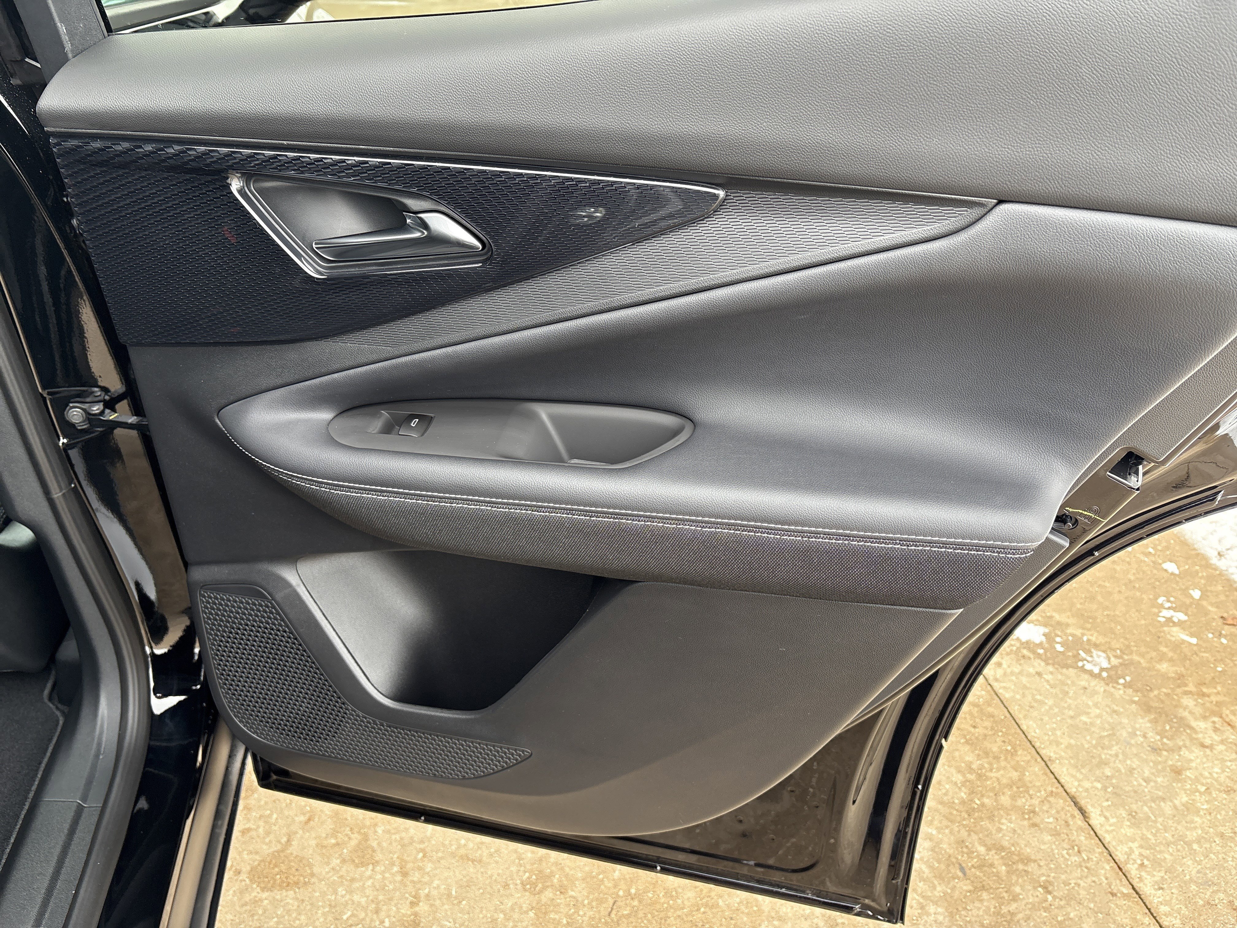 New 2026 Chevrolet Blazer EV LT image 15