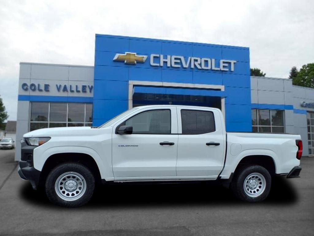New 2025 Chevrolet Colorado W/T w/ WT Convenience Package II image 2