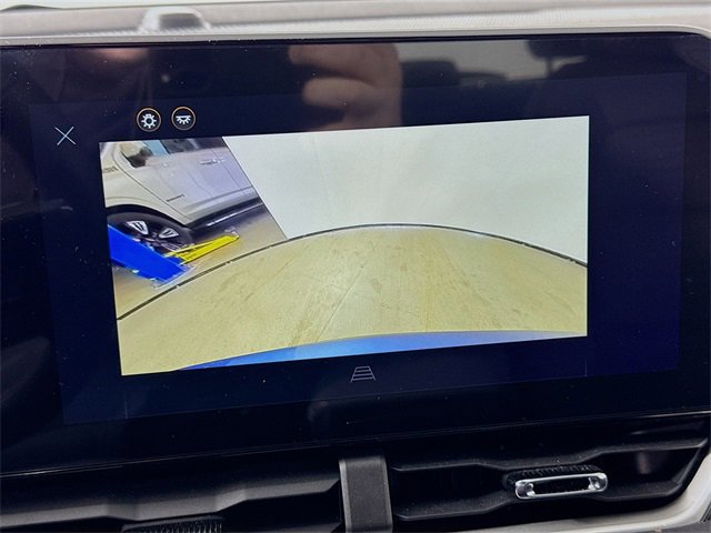 Used 2026 Chevrolet Equinox LT image 16