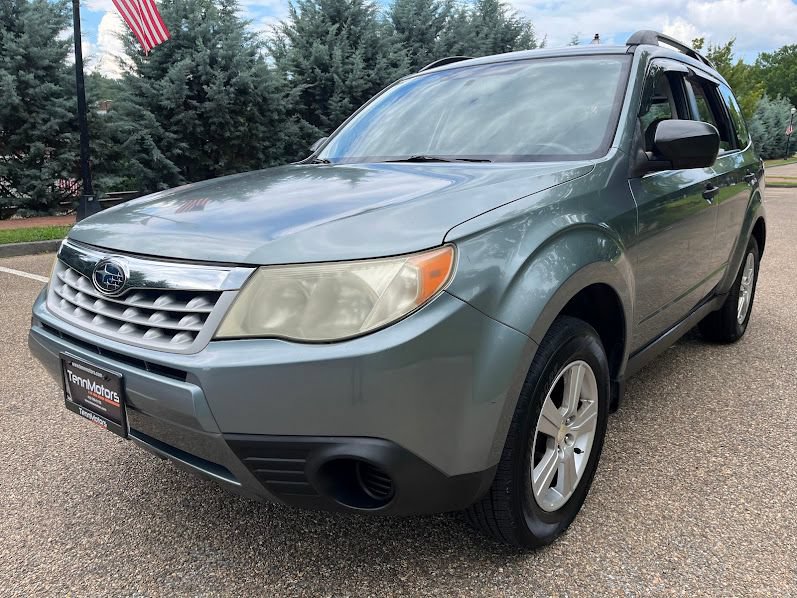 Used 2011 Subaru Forester 2.5X AWD/4WD image 29