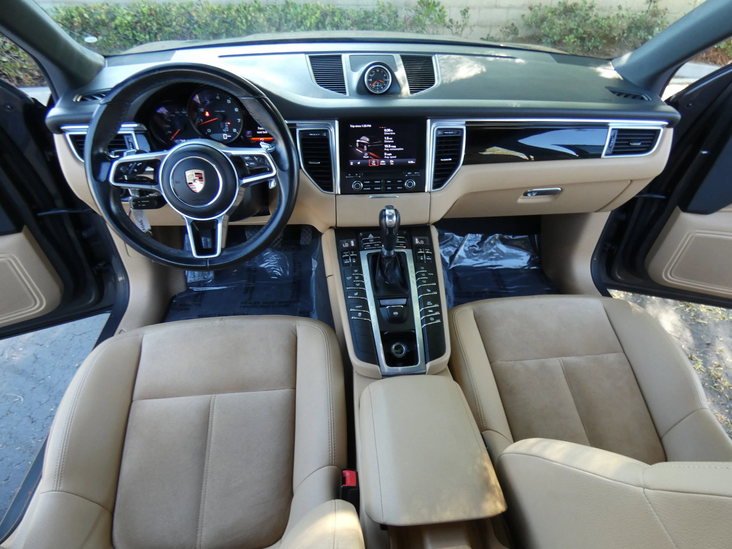 Used 2018 Porsche Macan Sport Edition image 21