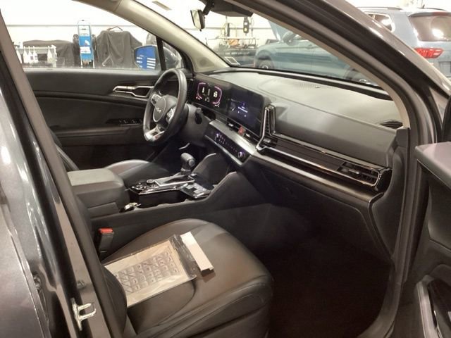 Certified 2023 Kia Sportage EX AWD/4WD image 10