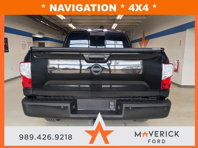Used 2019 Nissan Titan SL image 5