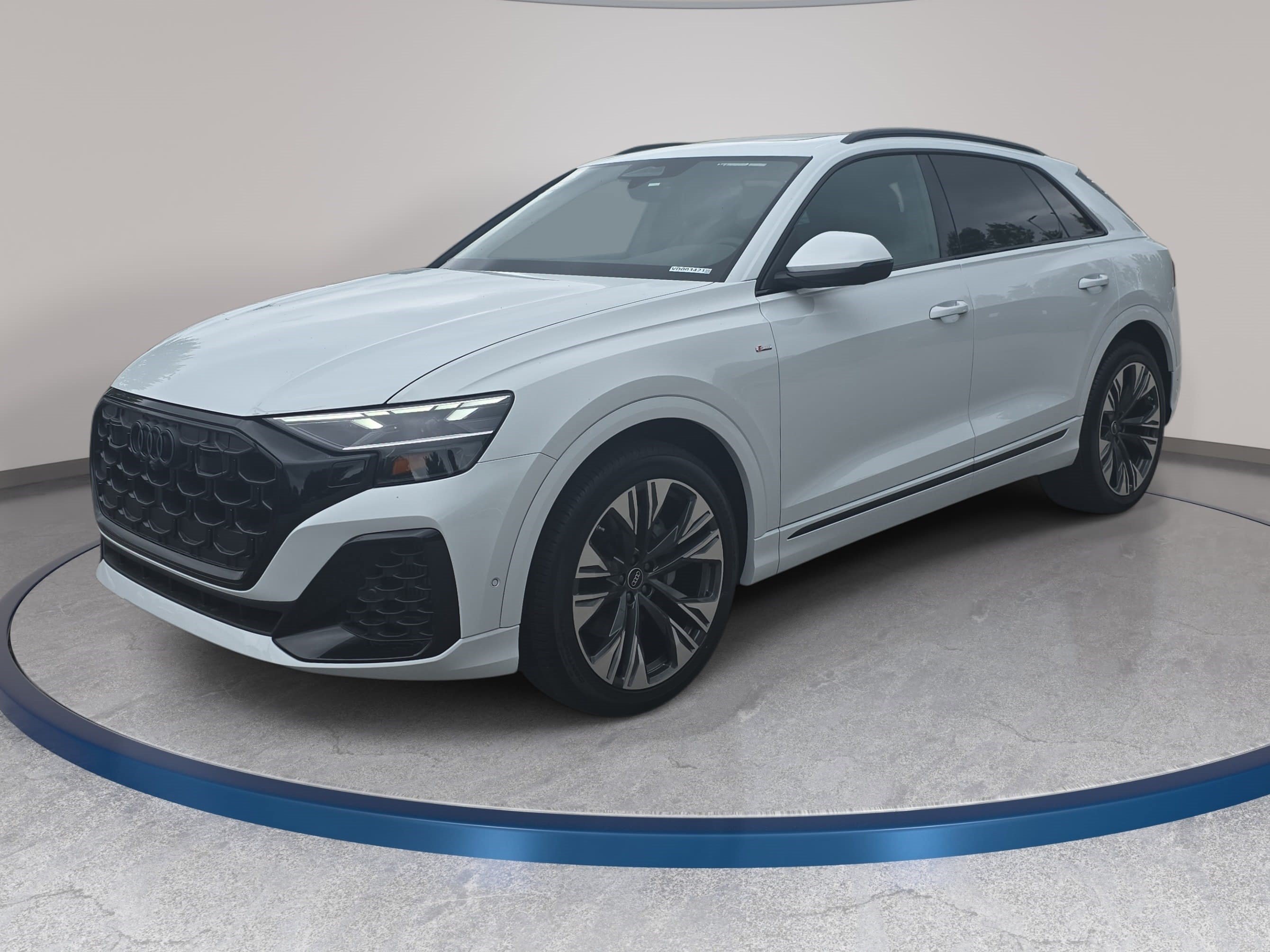 New 2027 Audi Q8 Premium Plus AWD/4WD image 1