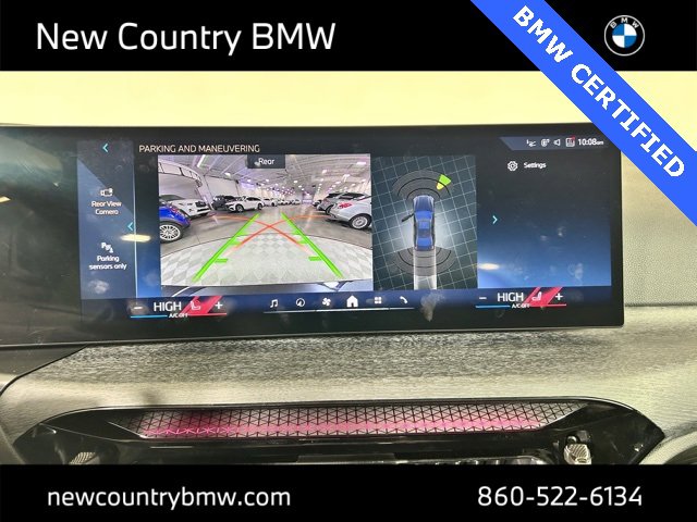 Certified 2025 BMW 330i xDrive Sedan w/ Premium Package image 18