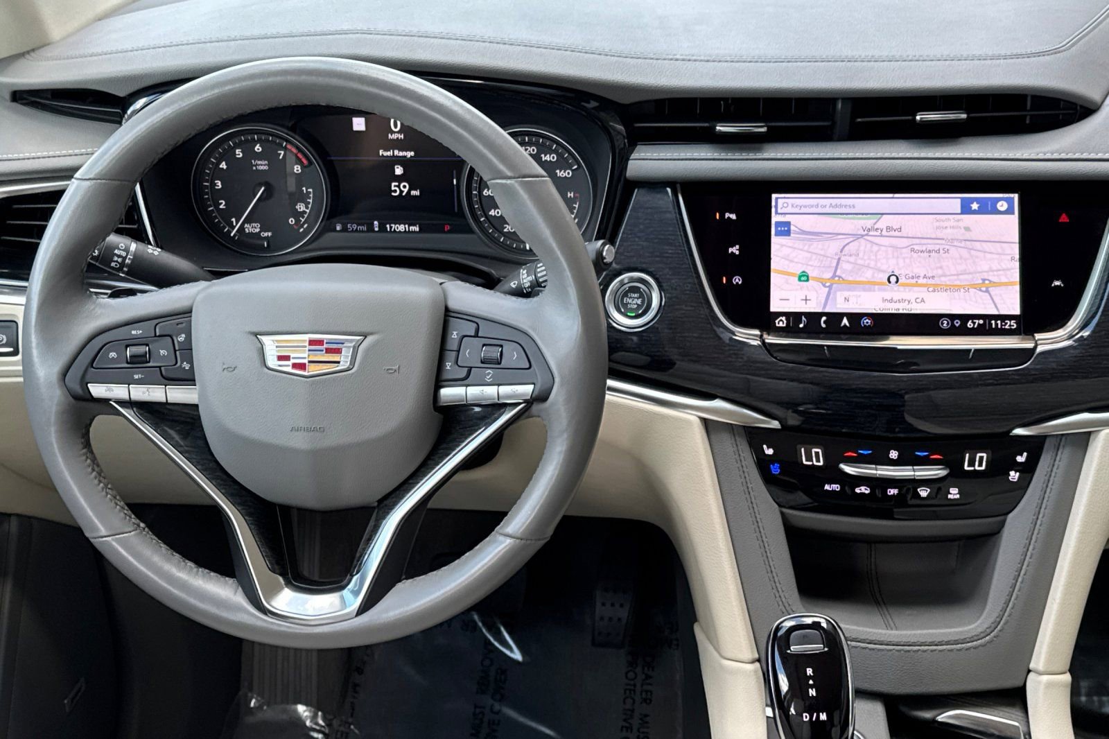 Used 2024 Cadillac XT6 Premium Luxury w/ Technology Package image 15