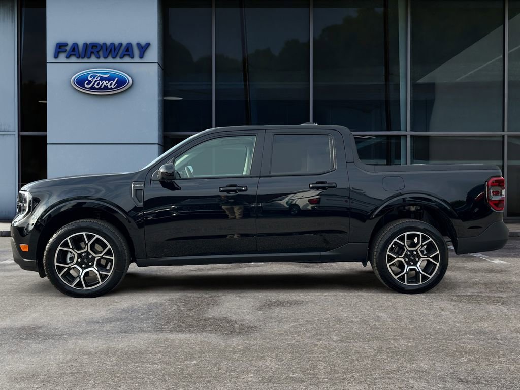 Used 2025 Ford Maverick Lariat image 7