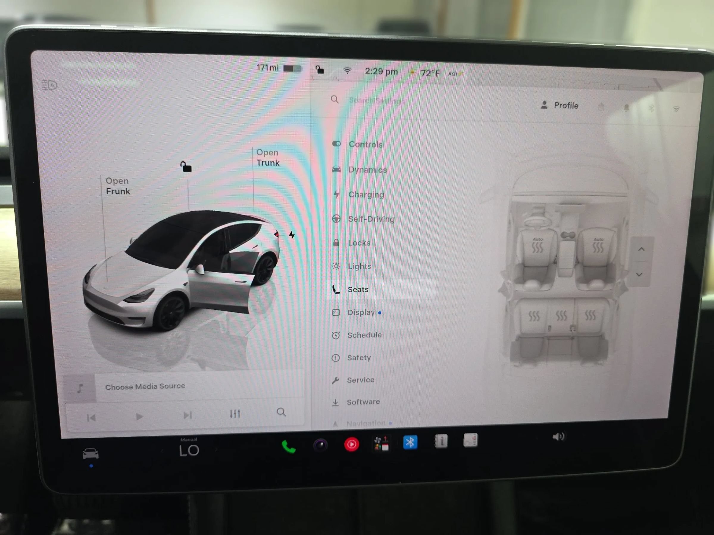 Used 2023 Tesla Model Y Long Range AWD/4WD image 23