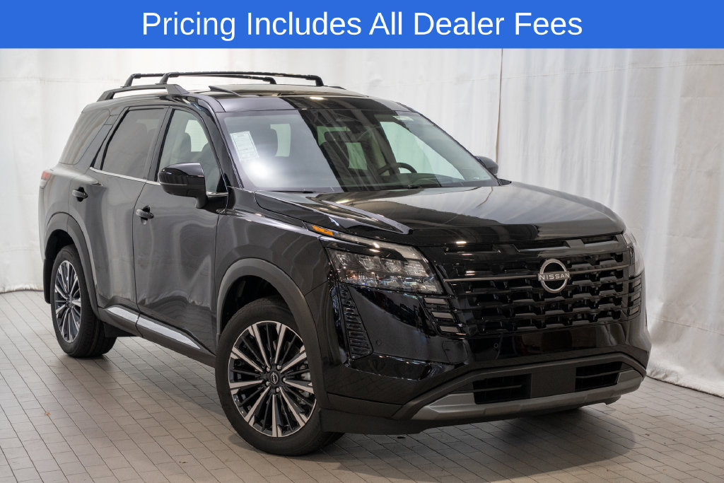 New 2026 Nissan Pathfinder Platinum AWD/4WD image 1