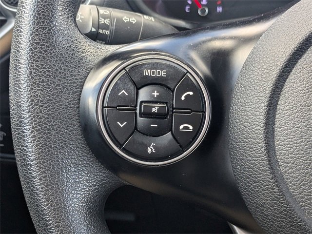 Used 2020 Kia Soul LX image 24