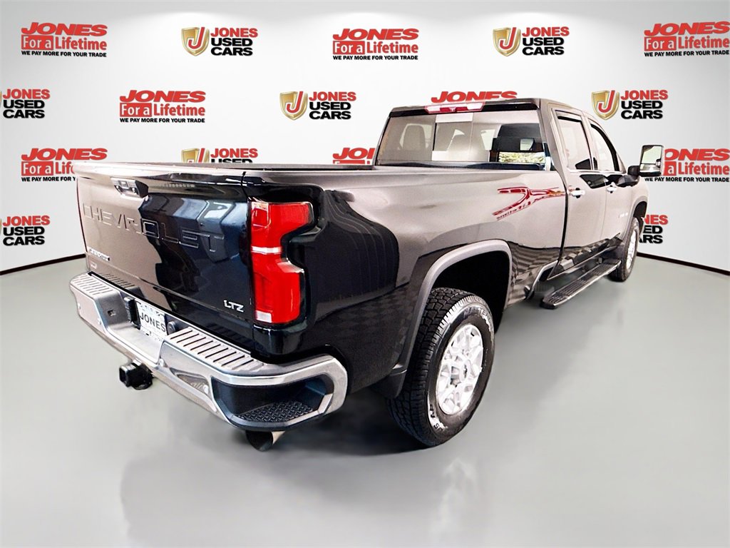 Used 2024 Chevrolet Silverado 2500 LTZ w/ LTZ Convenience Package image 17