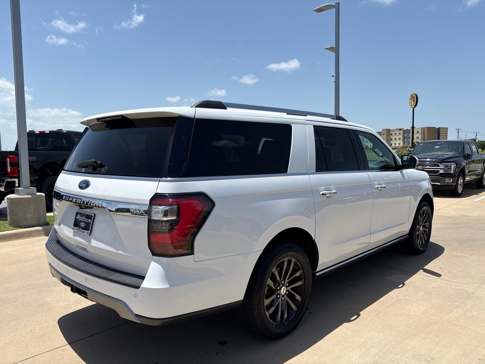 Used 2020 Ford Expedition Max Limited AWD/4WD image 6