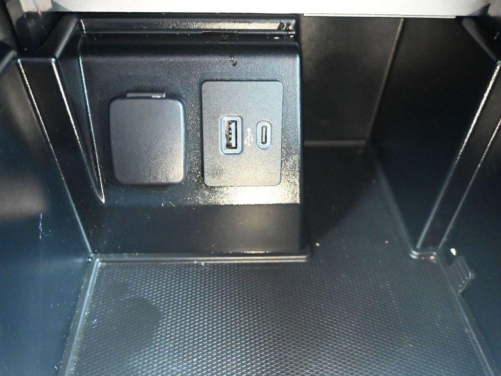 Used 2020 Ford Explorer 2WD image 20