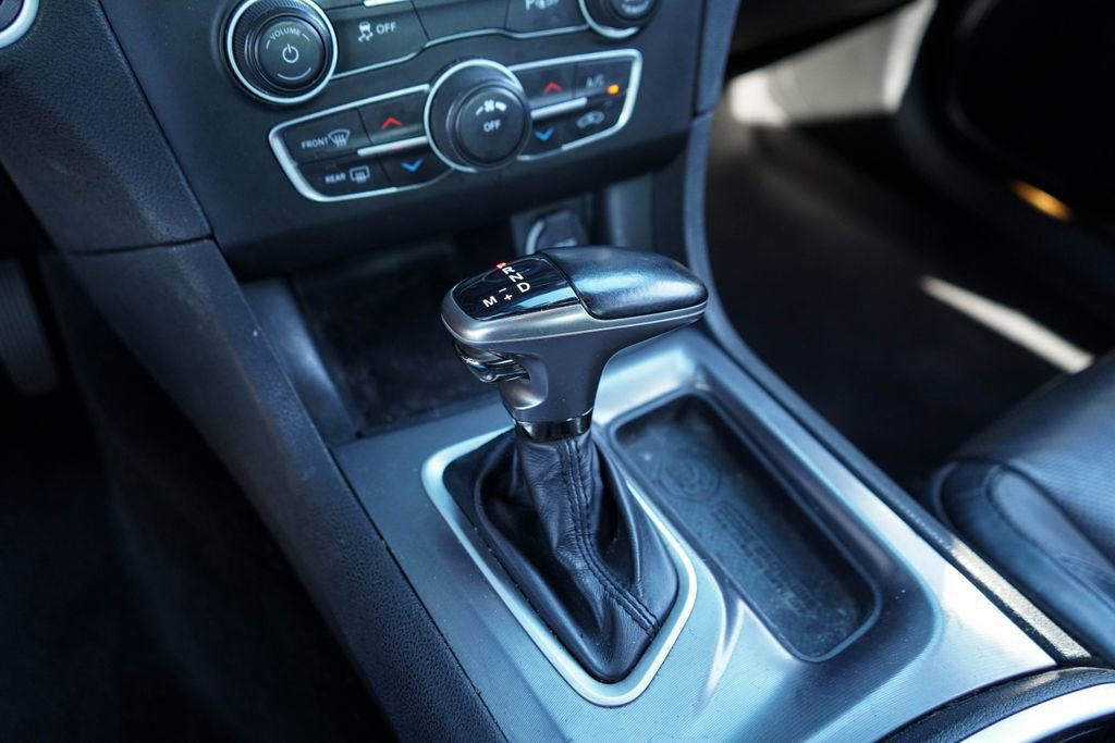 Used 2021 Dodge Charger SXT w/ Leather Interior Group image 30